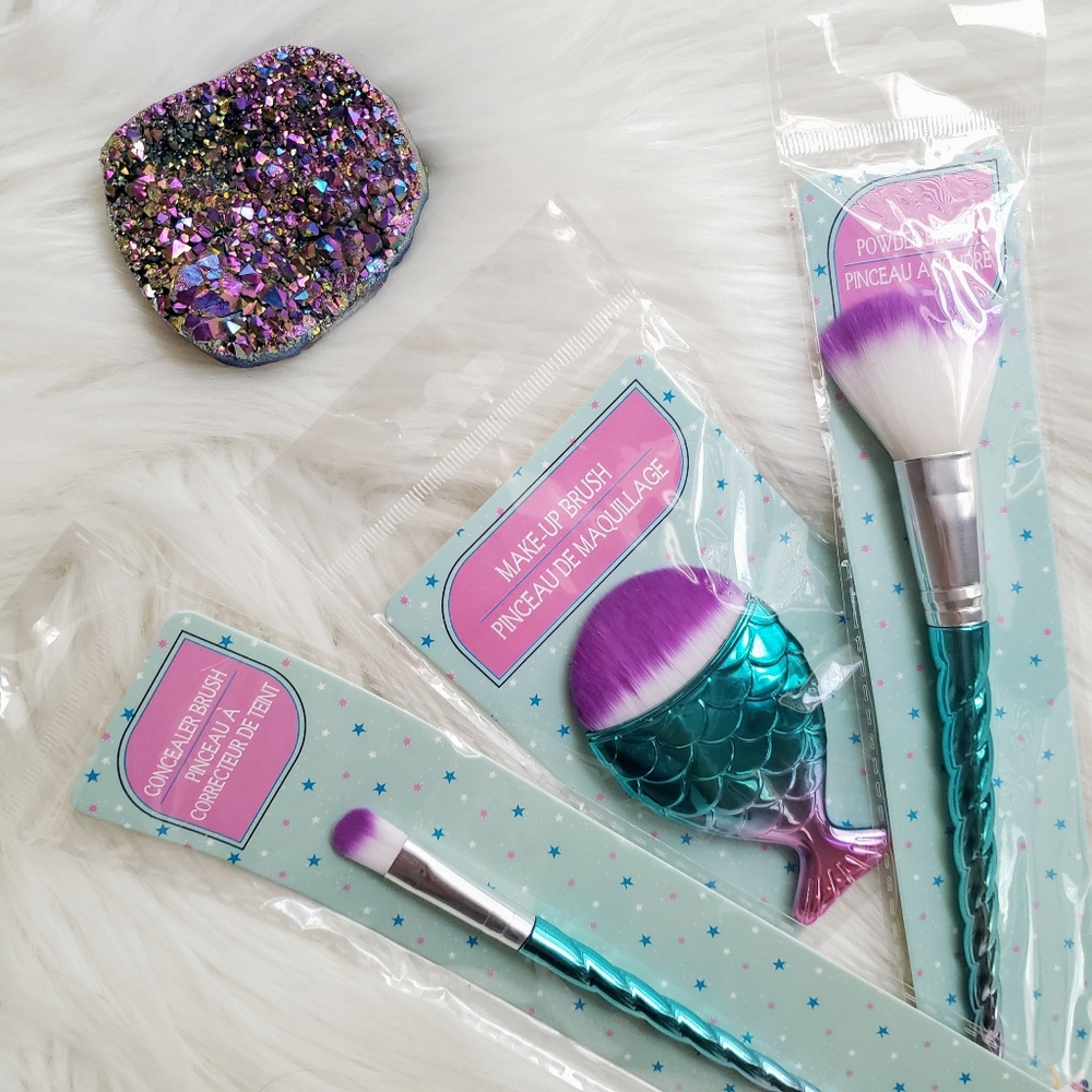 NWT Mermaid Unicorn Makeup Brush Set 3 pc